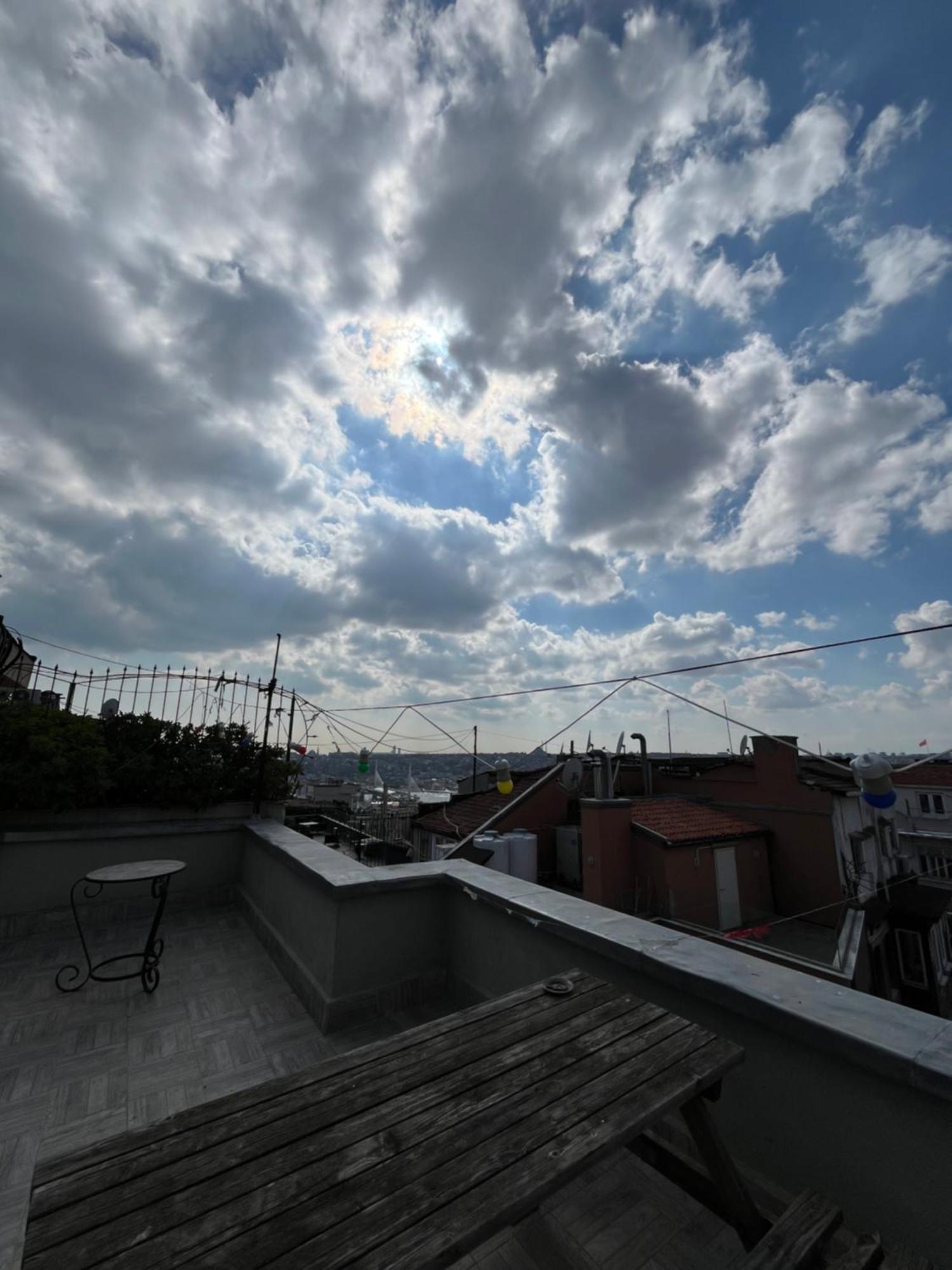 Apartmán Ganbaru Tours - Flats In Galata Istanbulská provincie Exteriér fotografie